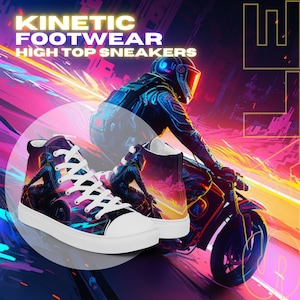 Puede incluir: Zapatillas altas con un diseño vibrante que presenta a un motociclista futurista. Las zapatillas tienen suela y cordones blancos, con las palabras "KINETIC FOOTWEAR HIGH TOP SNEAKERS" en negrita en la parte superior.