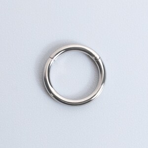 Titanium Clicker Ring Segment Hoop Septum Piercing 14g/16g/18g/20g Hinged Seamless Earring Hoop Silver Gold Cartilage Helix Tragus image 4