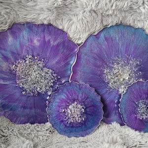 Placemat and Coaster set, Two Pairs of Coasters and Placemats, purple Placemats and Matching Coasters, Geode Effect Resin Dining Set