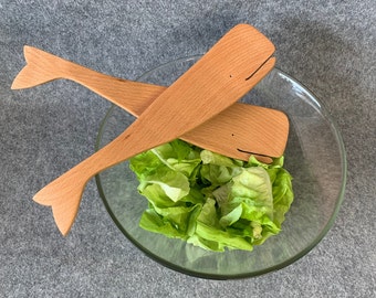 Großes Salatbesteck / Wal-Salatbesteck aus Buchen-Holz / Handgemacht / ein ideales Geschenk mit besonderem Design