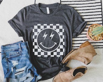 Checkerboard Smile T-Shirt, Smiley Face Shirt, Smile Shirt, Vintage Shirt, Graphic Tee, Funny Shirt, Mom Style Tee, Happy Face Tee