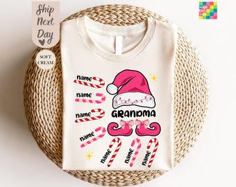 Camiseta navideña personalizada para abuela con el nombre de sus nietos, camiseta navideña personalizada para mamá, camiseta navideña para abuela, camisetas familiares, regalo de Navidad para la abuela.