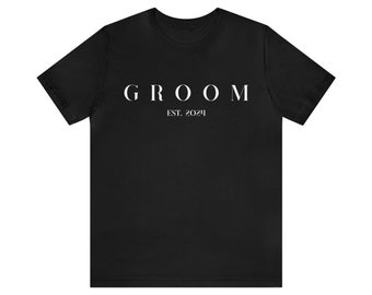 2024 Groom Shirt, Classic, Modern, Bridal Party Shirt, Wedding Shirt, Engagement, Minimal Unisex Jersey Short Sleeve Tee