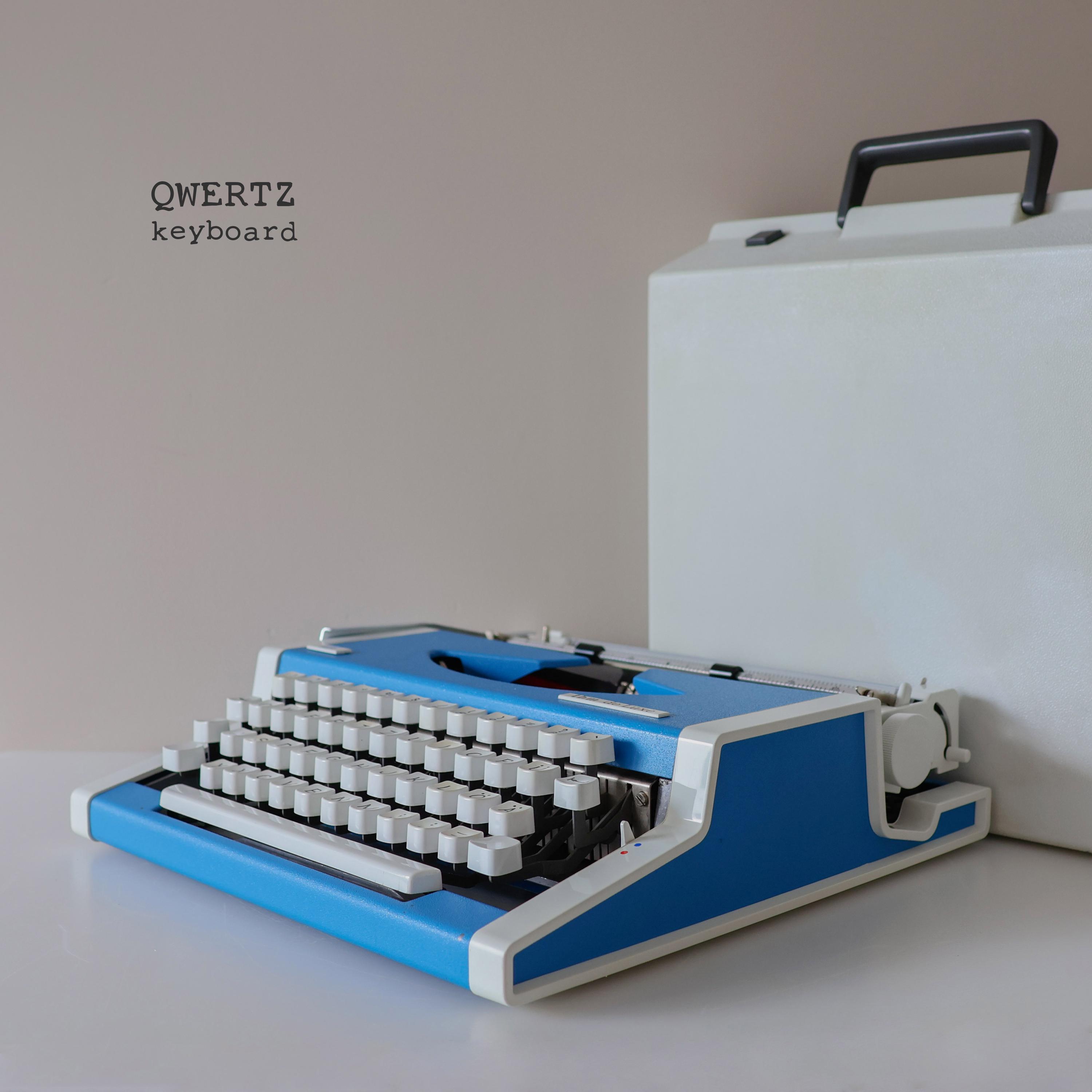 Olympia typewriter - Etsy 日本