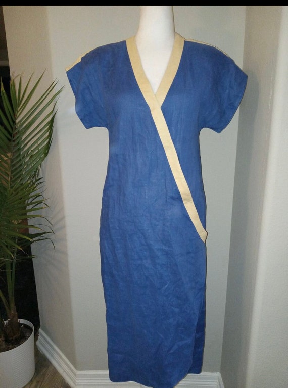 Vintage 100% linen wrap by fashion designer, Maggi