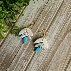 Blue Flower Errings | Elegant Polymer Clay Earrings,  Floral earrings, clay earrings, birthday gift, Gift for Mom