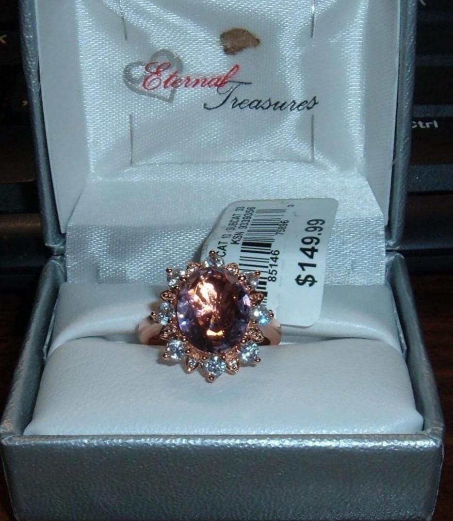 Fede nuziale impilabile con moissanite taglio rotondo da 1,50 Fede nuziale impilabile con moissanite taglio rotondo da 1,50
