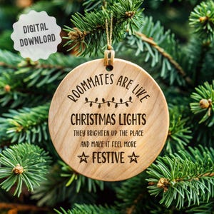 Ornamento de colega de quarto SVG, presente faça você mesmo para colega de quarto, arquivos de corte vetorial redondos de Natal, Cricut, Silhouette, pronto para gravação a laser, Glowforge