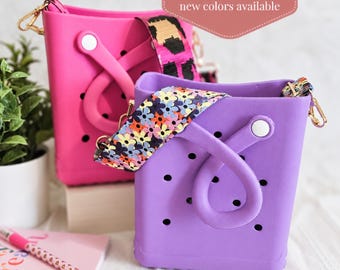 Croc Charm Purse Crossbody Bag for Women Small Crossbody Handbag Croc Style Bag for Beach Bogg Style Bag for Travel Crossbody Bag Gift Idea
