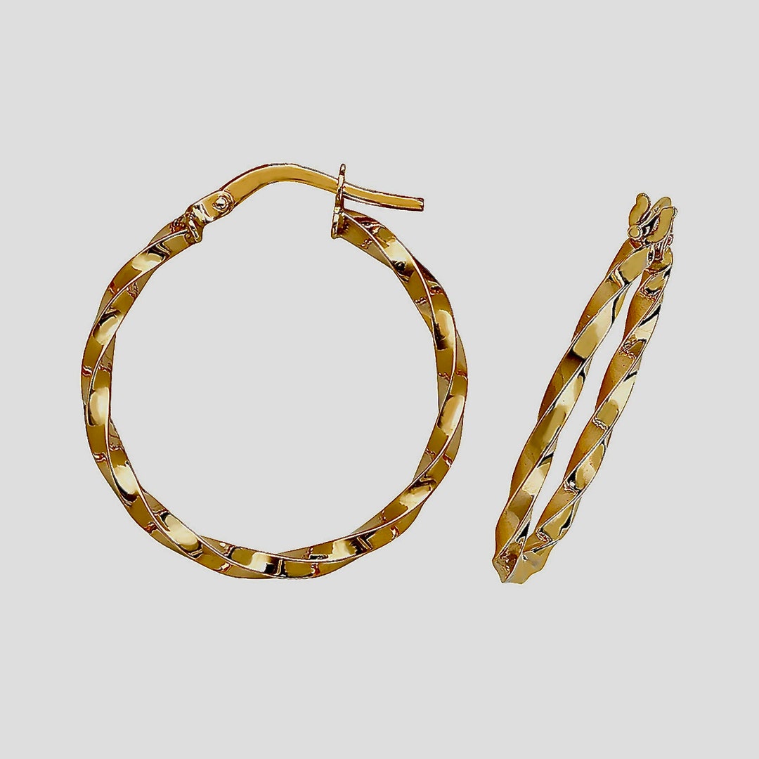 Orecchini A Cerchio Intrecciati In Oro 9 Carati Da 20 Mm - Accessori Eleganti E Senza Tempo - Italia - Foto 4
