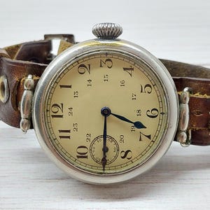 Wristwatch 1939 Kirov Collection USSR Commander&#39;s Watch of the Red Army SOVIET/USSR Rare