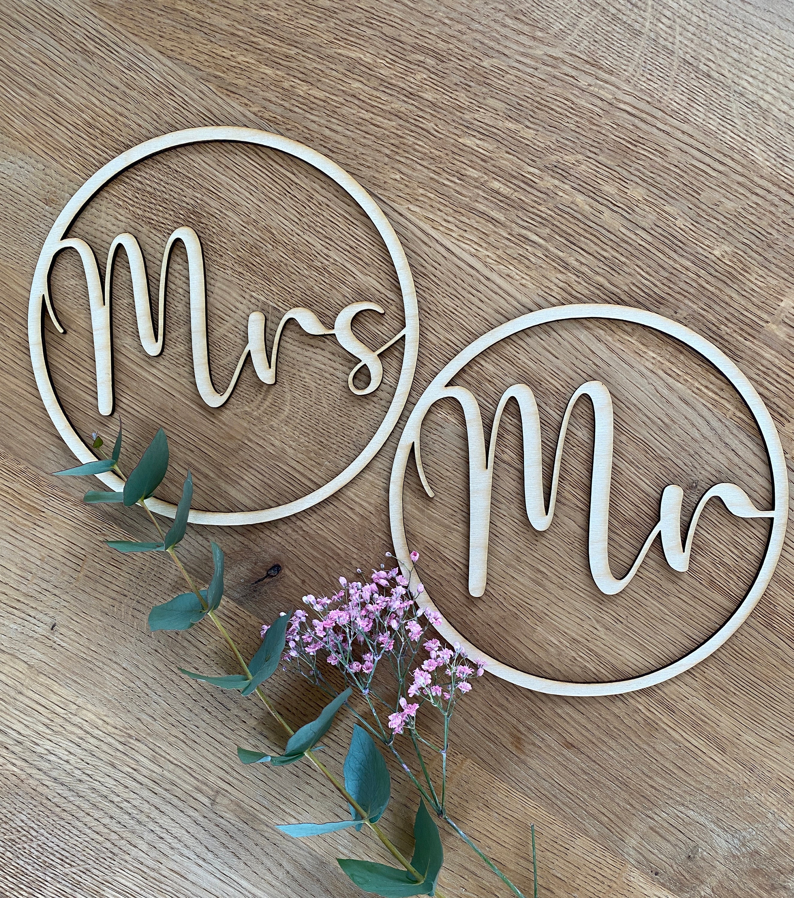 Mr and Mrs sign, wooden sign for chairs, wedding, decoration