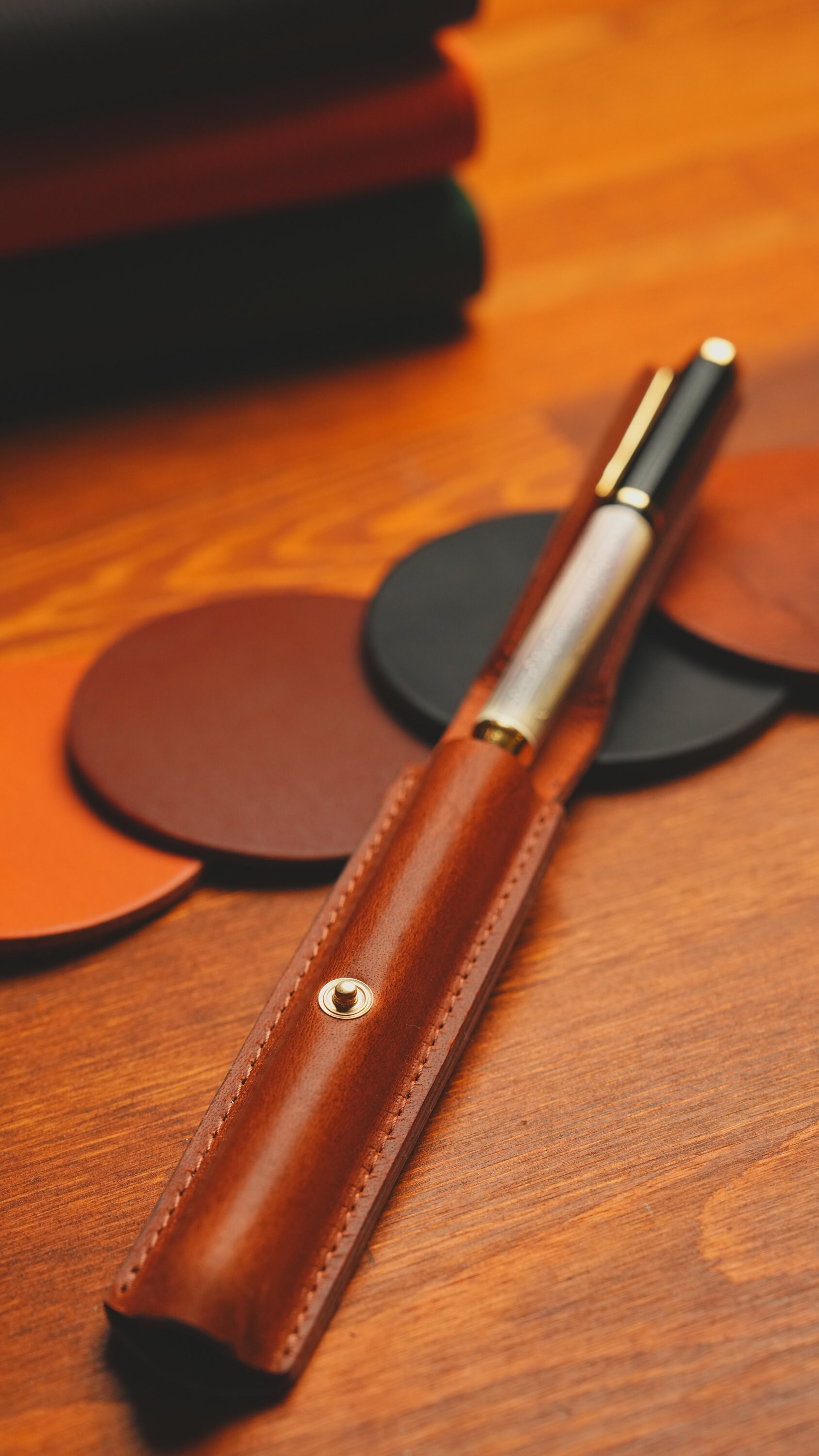 Leather Pen Holder for One Fountain Pen Bag With Vegetal Buffalo
