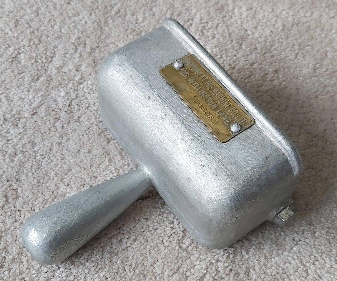 Vintage Camwheat Pie Machine Hand Pastry Cutter - Etsy UK