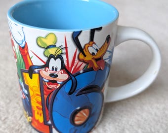 Tazza da caffè Disney Jerry Leigh 2016 Topolino Paperino Minnie Pippo Pluto da 16 once