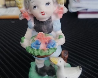 Antique figurine, Lady figurine with flower basket .Home ınterior decor