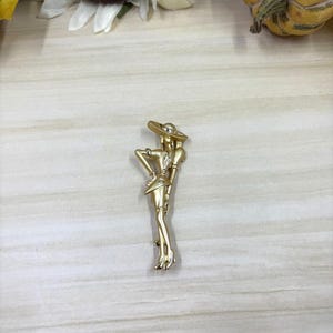 Gold Tone 80’s Woman Vintage Brooch