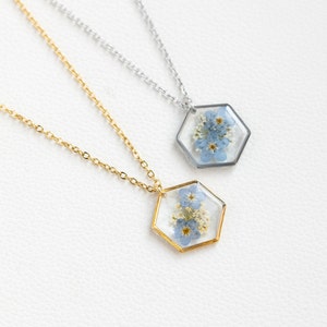 Forget Me Not Flower Necklace for Women, Queen Anne&#39;s Lace Necklace, Resin Necklace, Handmade Real Flower Necklace, Birthday Gift for Her