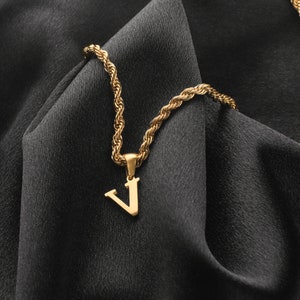 Collar con inicial personalizado de oro de 18 quilates para hombre, collar de cadena de cuerda para hombre con inicial, collar de cadena torcida con colgante de letra, regalo para él