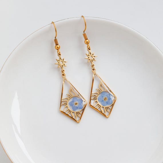 Orecchini a forma di totem con fiori non ti scordar di me per donna, orecchini a forma di stella con fiori veri fatti a mano per nuovi inizi, regalo di compleanno, regalo