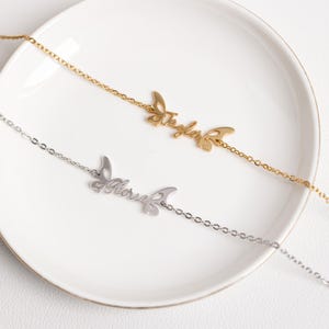 Colar com nome personalizado de borboleta, colar com asa de borboleta para mulheres, colar com nome personalizado Dianty para meninas, presente de aniversário, presente de Natal