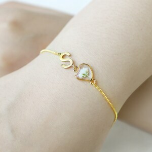 Pulsera de aliento de bebé con inicial personalizada para mujer, pulsera de letras de flores secas hecha a mano, regalo de boda, regalos de dama de honor, regalo para ella