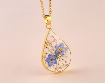 Gold Pressed Forget me not Flower Necklace for Women, Real Pressed Flower Necklace, Handmade Real Flower Jewelry, Gift for Mom