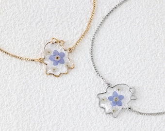 Ghost Bracelet, Halloween Whimsical Jewelry, Real Pressed Blue Forget Me Not Flower Resin Charm, Cute Spooky Bow Bracelet Gift For Her