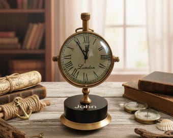 Horloge de bureau nautique gravée personnalisée | Cadeau de table personnalisé en laiton | montre de table vintage style rétro boussole design bureau