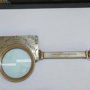 Personalized Magnifying Glass Gift For Husband Custom Engrave Hand Magnifier Folding Pocket Magnifying Lens For Anniversary gift for wife