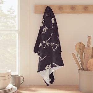 Skeleton Microfiber Tea Towel: Halloween Kitchen Hand Towel