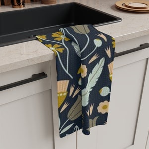 Navy Blue Floral Kitchen Towel: Absorbent Linen Hand Towel