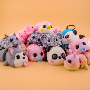 Cute Flexible Animal Keychains, Critter Keychain Fidget Toys, Fun Gift for Kids, Teens & Animal Lovers