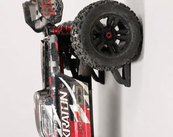 Universal RC Car Wall Display Mount: Remote Control Vehicle Storage Hooks for Model Collectors