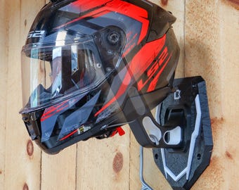 Soporte de pared para casco de motocicleta Vortex - Exhibidor de cascos para motos de calle, motocross, ciclismo y cosplay.