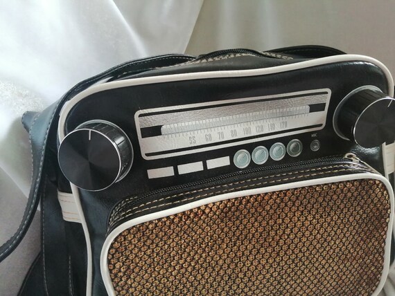 Retro radio with dials and speaker funky shoulder… - image 4
