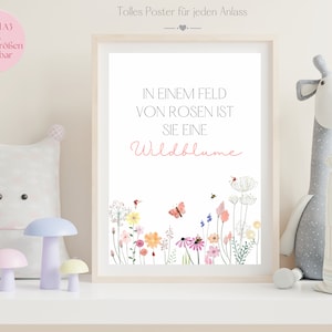 Póster para habitación infantil, imagen de niña, En un campo de rosas ella es un póster de flores silvestres, imágenes de pared para niños, póster para niños, imagen de flores