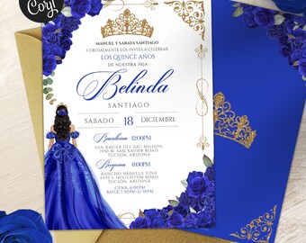 Puede incluir: Una invitación a una Quinceañera con un esquema de color azul y dorado. La invitación presenta una corona, rosas azules y un retrato de una joven con un vestido azul. El texto de la invitación dice "Belinda" y "Los Quince Años".
