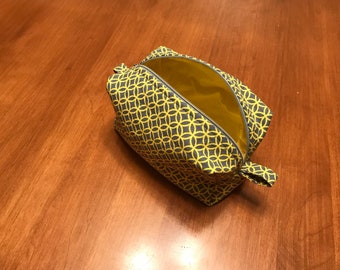 cosmetic travel bag