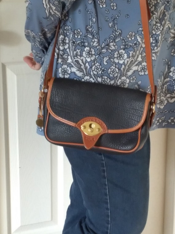 Vtg Dooney and Bourke All Weather Leather Navy and