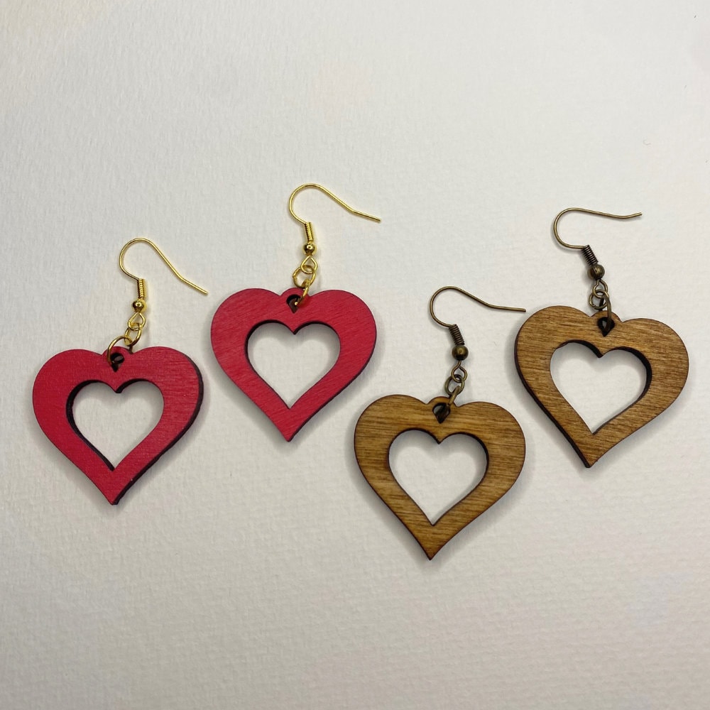 Orecchini a forma di cuore rosa shocking con perline per San Valentino, orecchini per San Valentino, orecchini da donna, orecchini per le feste, regali per lei, xo - Italia