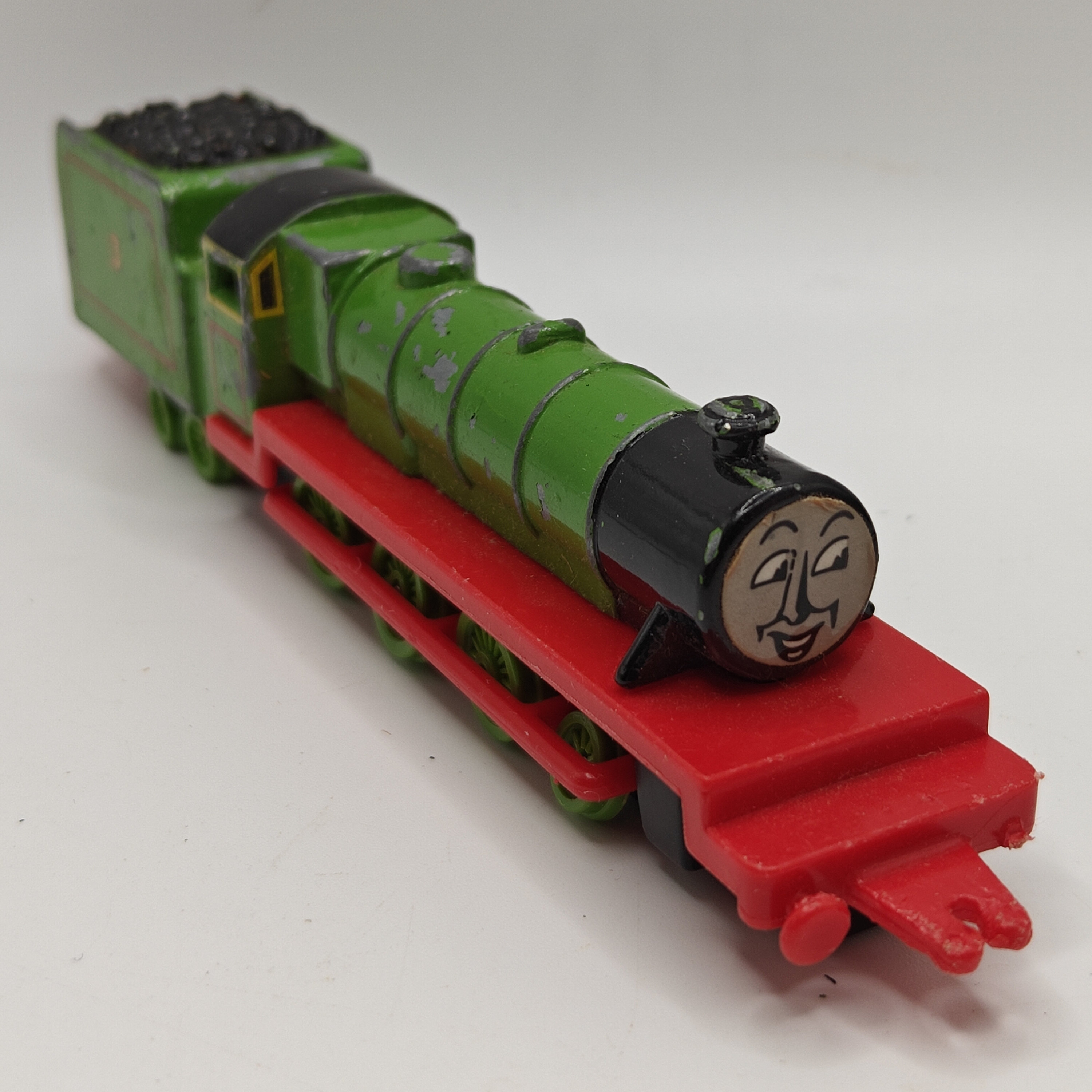 ERTL - HENRY w/ Paper Face - Thomas & Friends Metal Diecast Railway Train - Picture 13 of 14