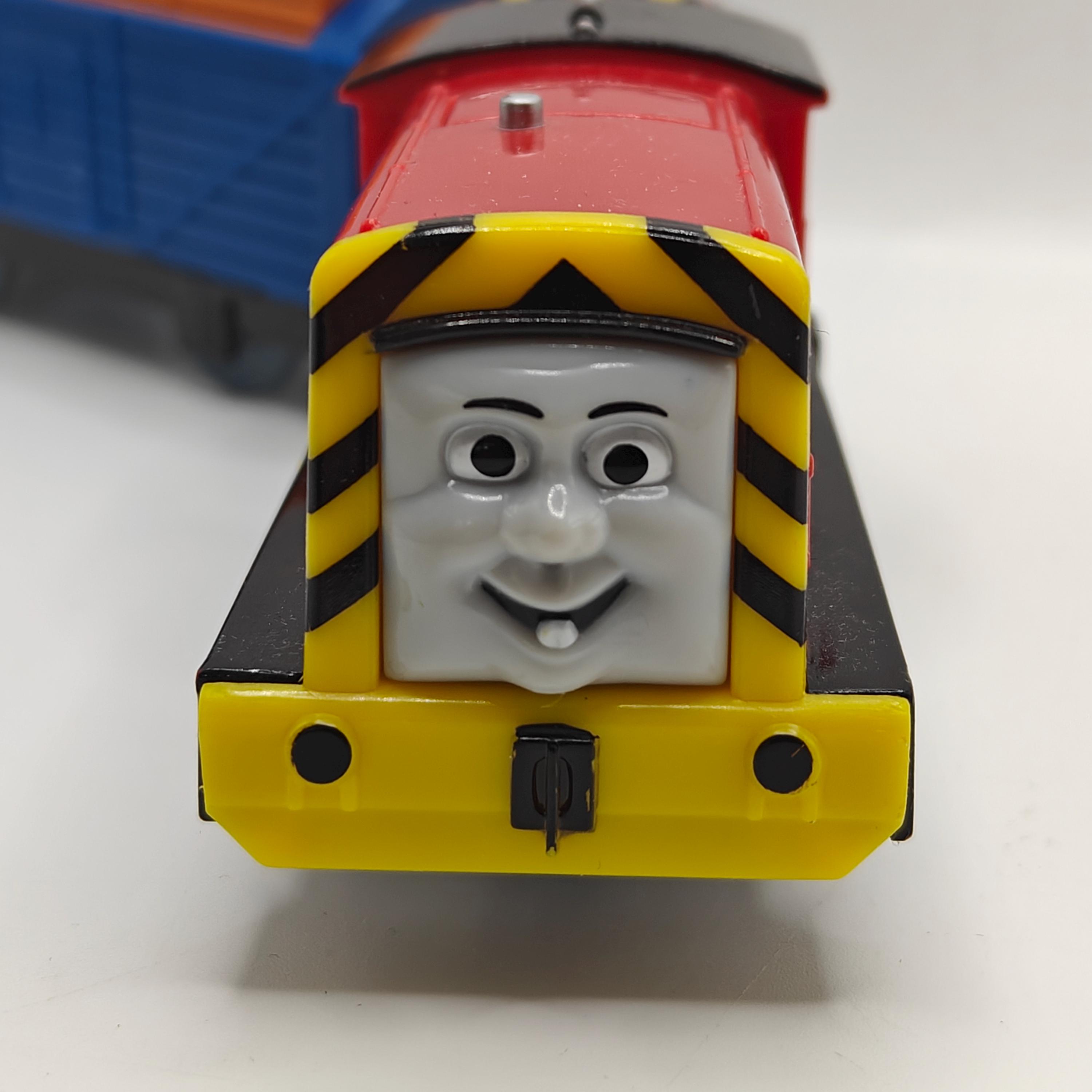 Thomas and Friends Trackmaster Scruff Motorized Engine - New In Package