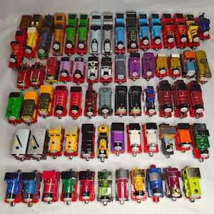 YOU CHOOSE - Grade C - Take Along / Take-n-Play Thomas & Friends Diecast Railway *MILDLY* Paint Chipped Train Engine and Diesel Toys