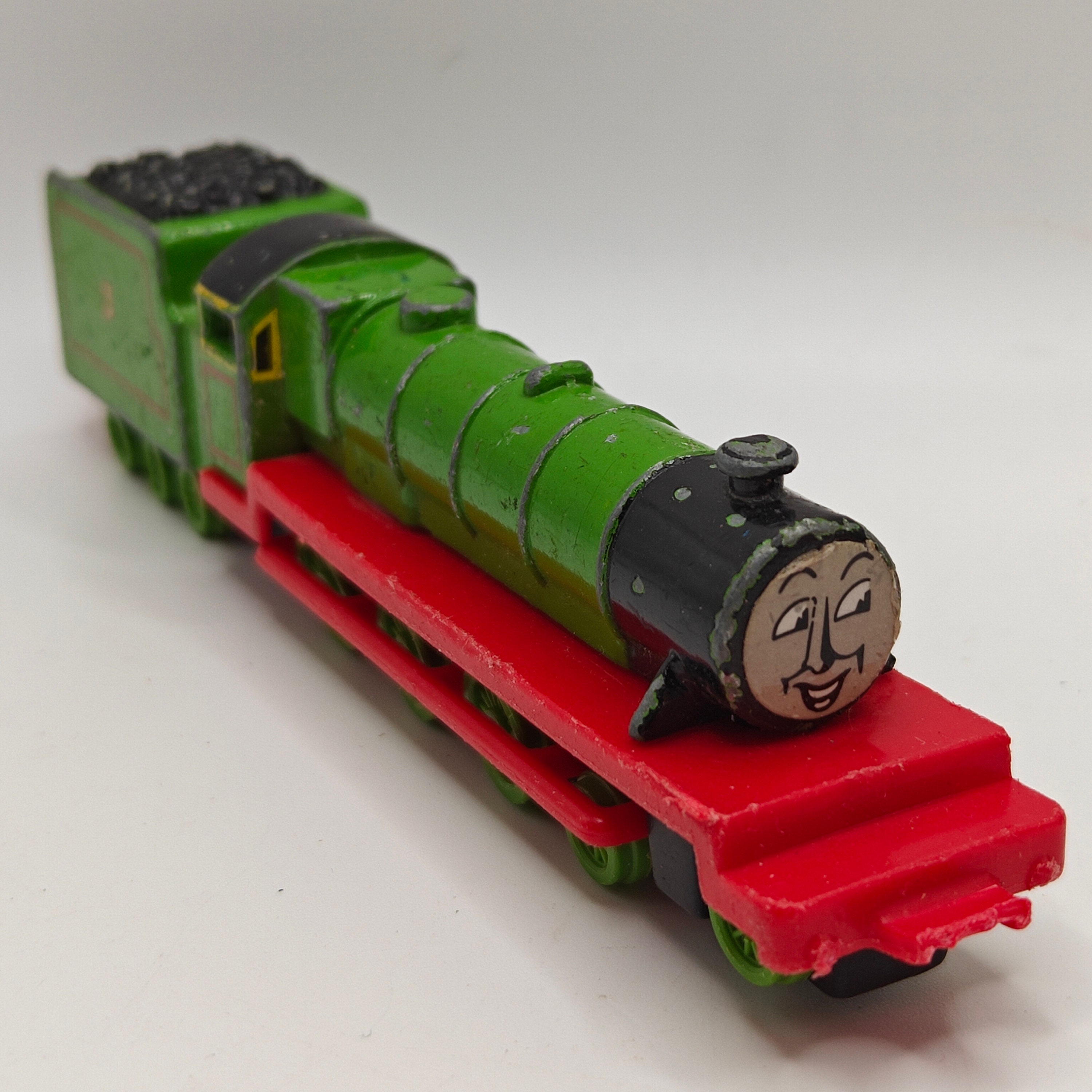 ERTL - HENRY w/ Paper Face - Thomas & Friends Metal Diecast Railway Train - Picture 14 of 14