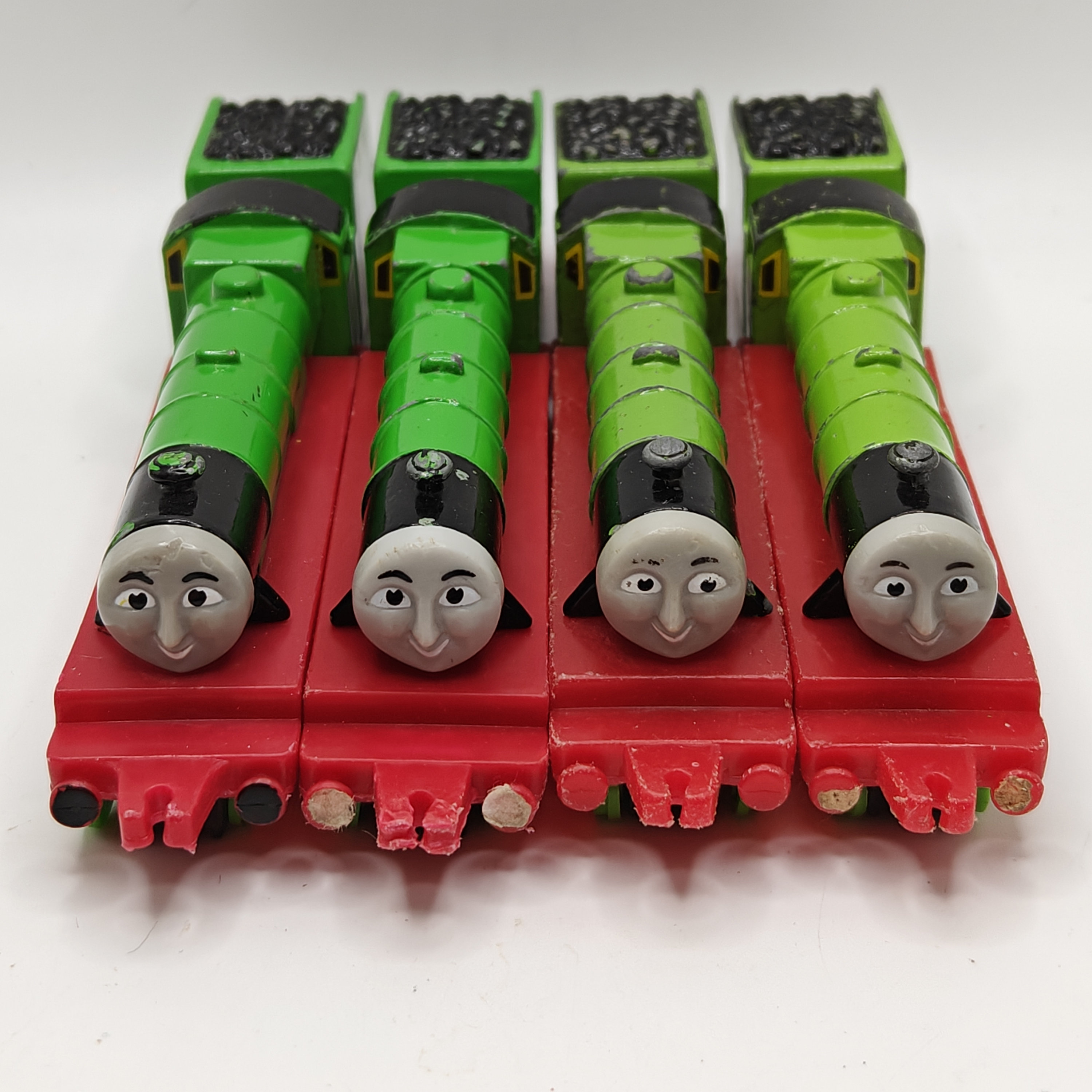 ERTL社製「きかんしゃトーマス」のダイキャストモデル5台セット ミ*キ様 ERTL社製「きかんしゃトーマス」のダイキャストモデル5台