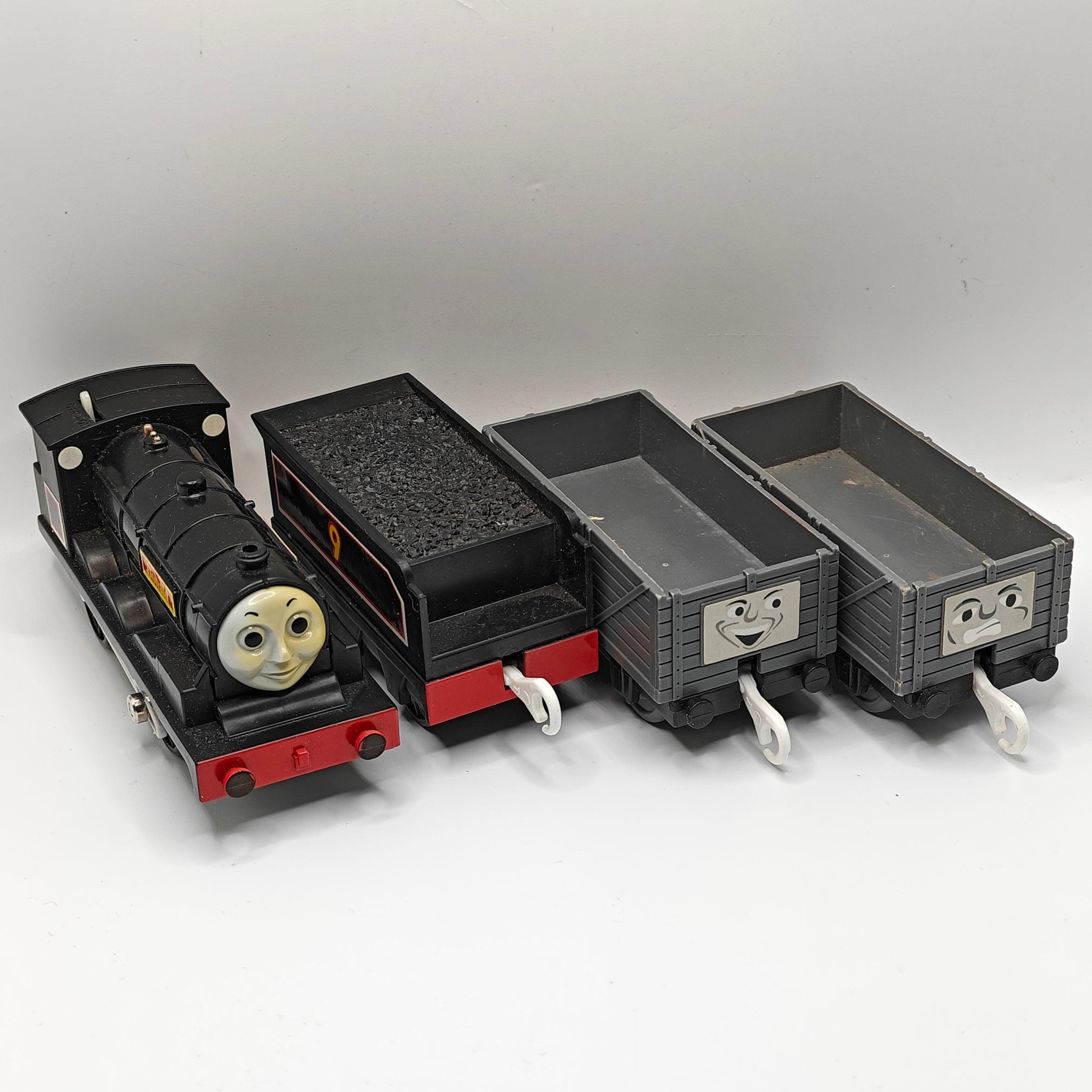 Donald - *repaired* - Plarail by TOMY Thomas & Friends Motorized  display picture 1