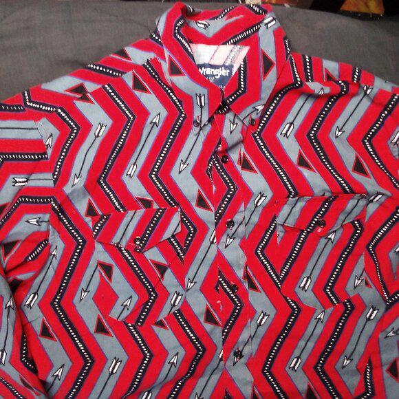 Zig zag man shirt - Etsy 日本