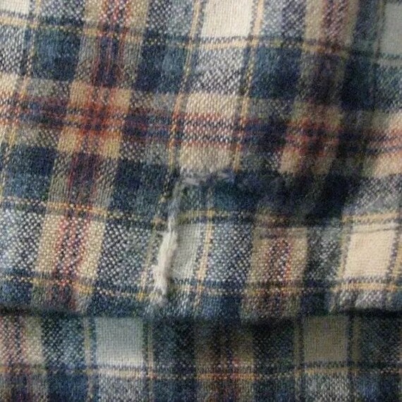 Vintage Pendleton Flannel Wool Button-Down Shirt - image 4