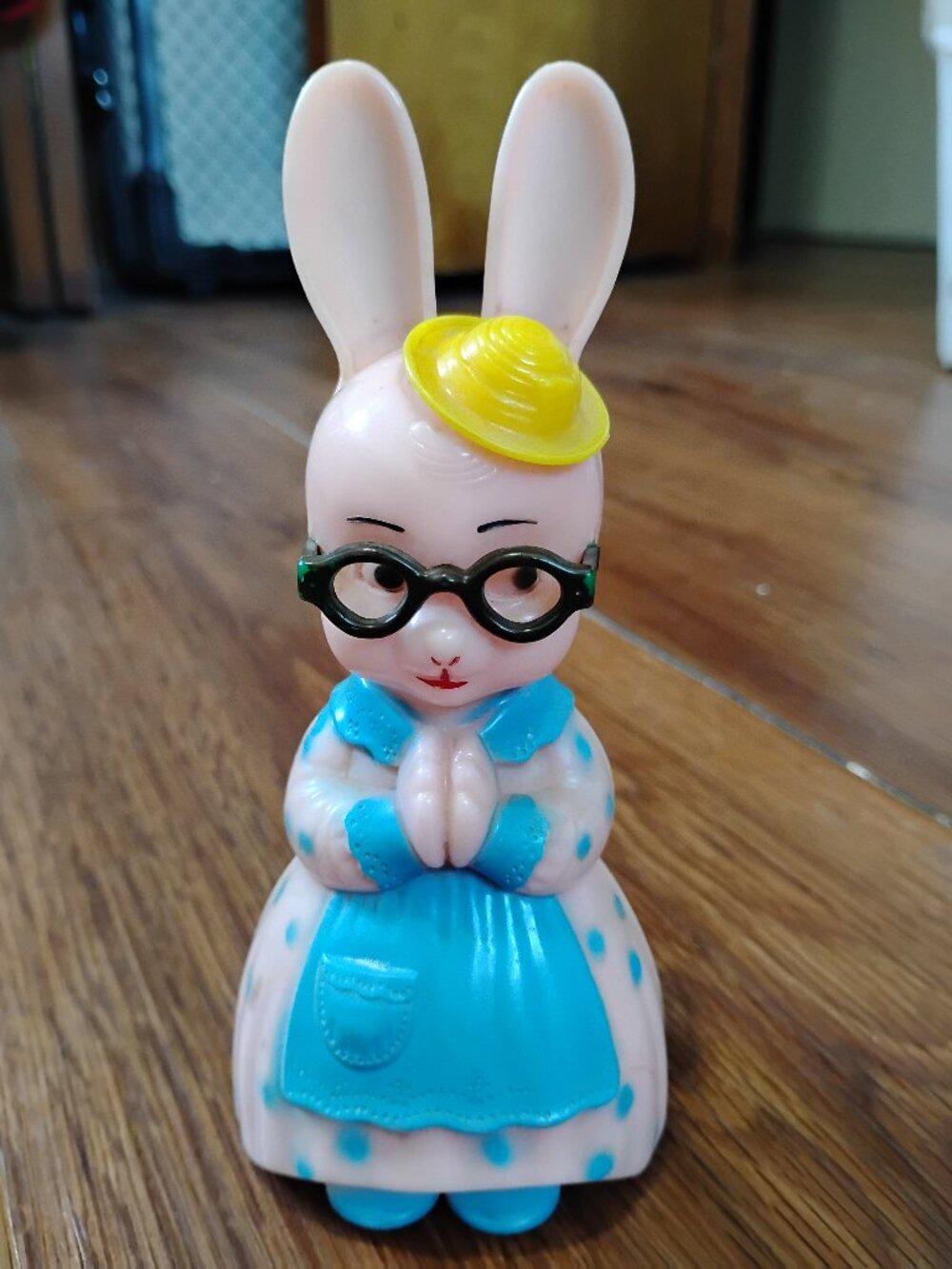 Vintage Knickerbocker Plastic Bunny - Etsy